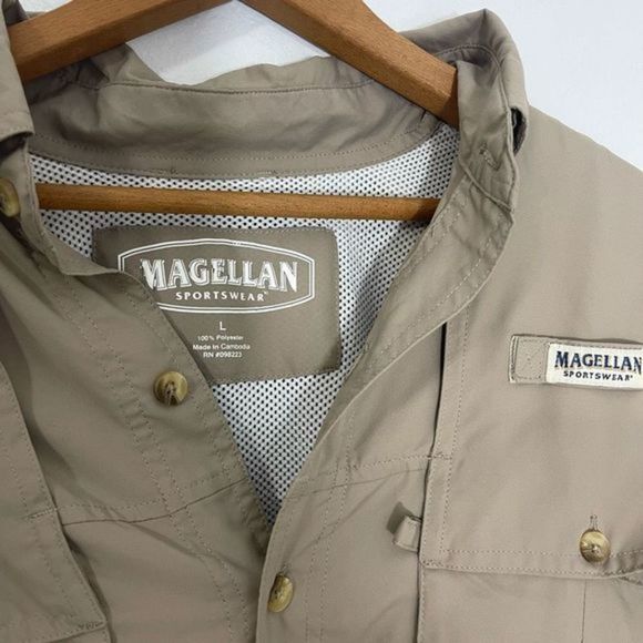 Magellan Fishing Shirt Tan/Brown Size Large - Picture 3 of 5